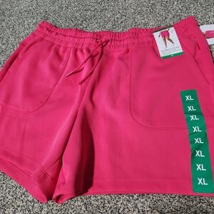 Mondetta Women's Vibrant Pink Athletic Shorts